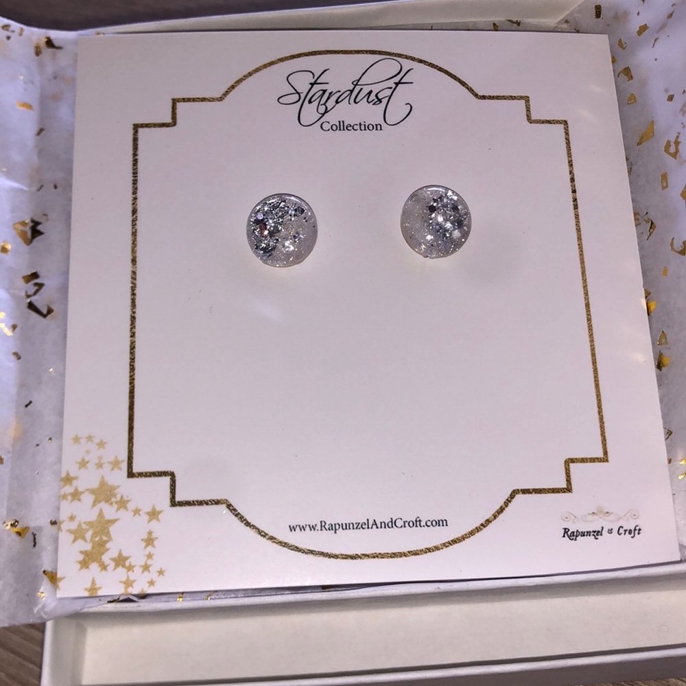 Glittery earrings Rapunzel & Croft